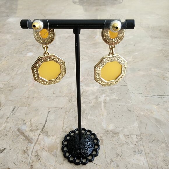 Stony Orange and Yellow Fashion Earrings - Picture 6 of 6